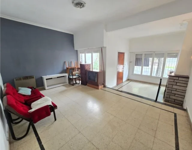 Casas, chalets en Venta — CORRIENTES 4300