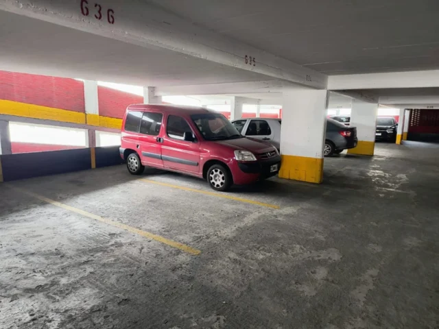 Cocheras y garages en Venta — RIVADAVIA 2200