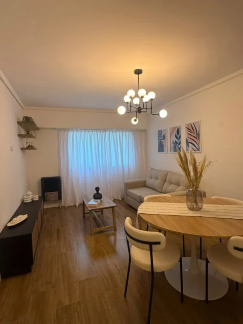 Departamentos, pisos y semipisos en Venta — COLON 2200