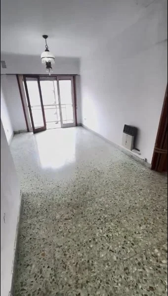 Departamentos, pisos y semipisos en Venta — GASCON 2200
