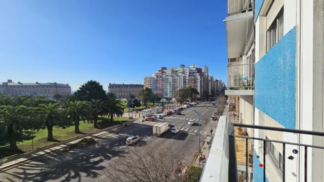 Departamentos, pisos y semipisos en Venta — COLON 2000