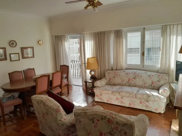 Departamentos, pisos y semipisos en Venta — CORRIENTES 2300