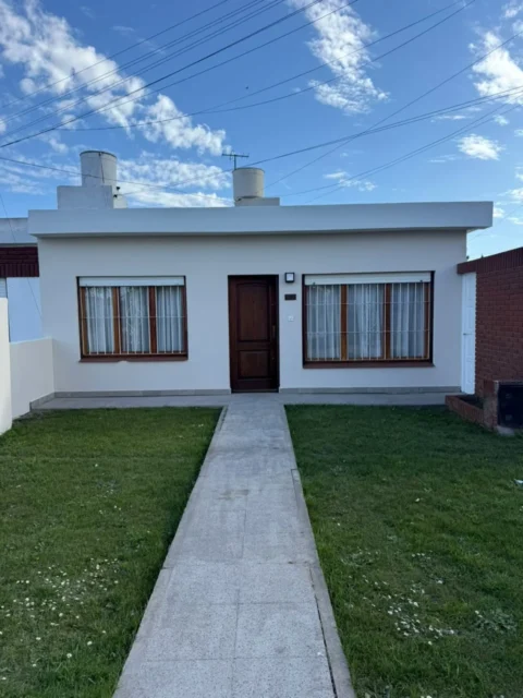 Casas, chalets en Venta — SAN SALVADOR 9200