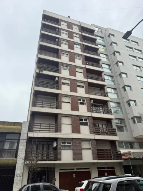 Departamentos, pisos y semipisos en Venta — 25 de mayo 3066