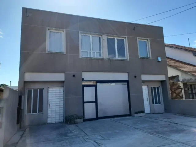 Dúplex en Venta — Acevedo 4900