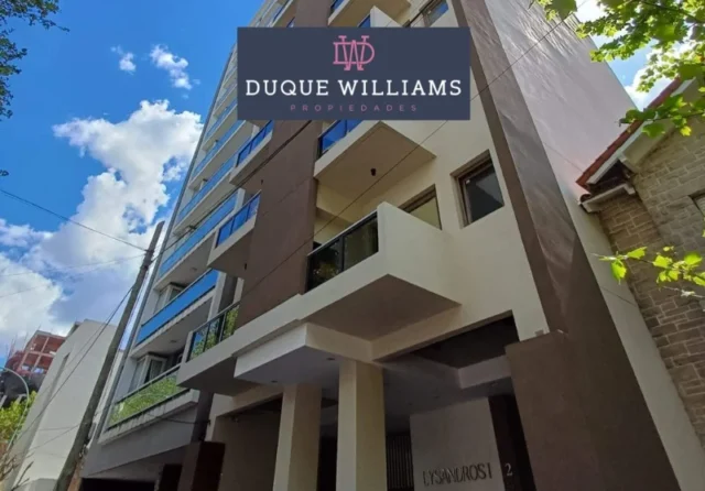 Departamentos, pisos y semipisos en Venta — La Rioja 2449
