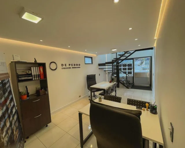 Locales en Venta — Diagonal Alberdi 2300