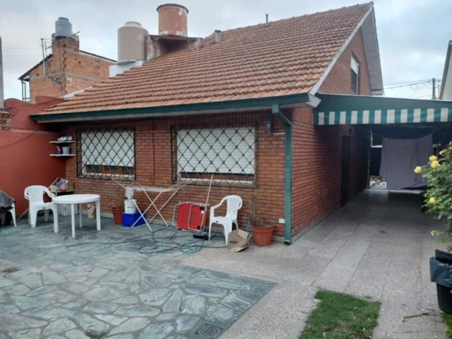 Casas, chalets en Venta — Gascon 4400