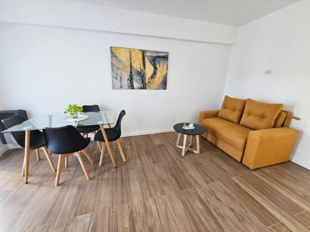 Departamentos, pisos y semipisos en Venta — Bolivar 2306 8
