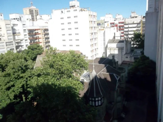 Departamentos, pisos y semipisos en Alquiler — buenos aires 2242