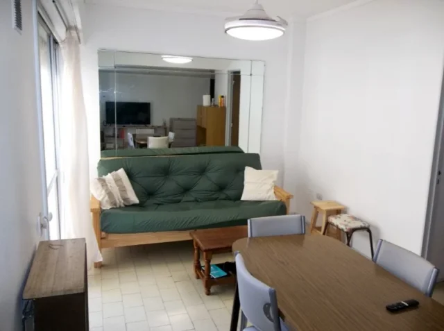 Departamentos, pisos y semipisos en Venta — Entre Rios 2353