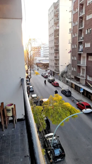 Departamentos, pisos y semipisos en Alquiler — Almirante Brown 2332