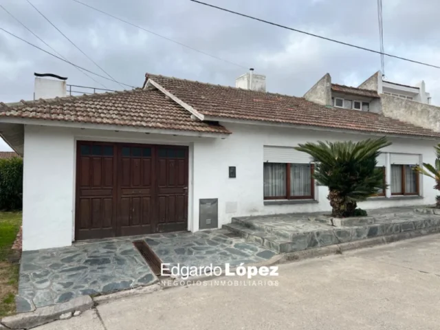 Casas, chalets en Venta — Calle 23