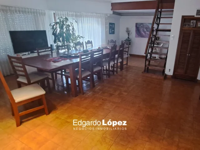 Departamentos, pisos y semipisos en Venta — Av. Gonzales Chaves 248