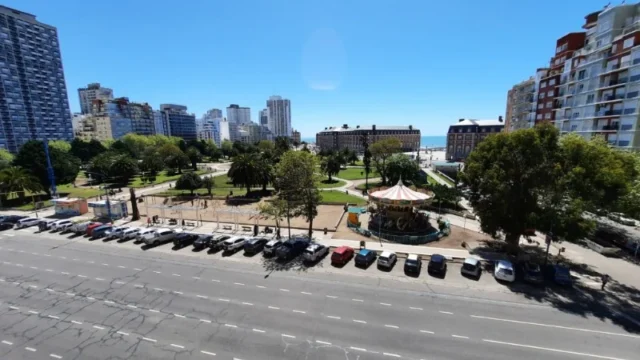 Departamentos, pisos y semipisos en Alquiler Temporario — Colon 1930