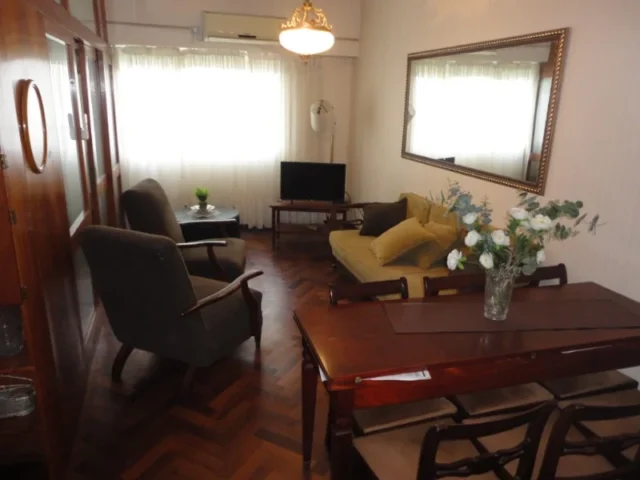 Departamentos, pisos y semipisos en Venta — Av. Colón 1966