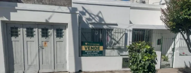 Casas, chalets en Venta — Bolivar 6185