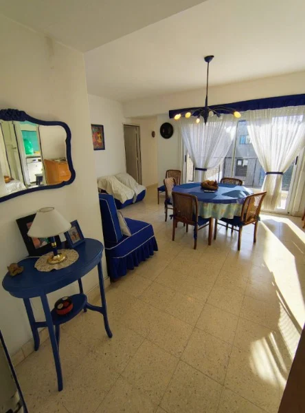 Departamentos, pisos y semipisos en Venta — Tucumán 2370