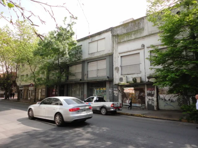 Locales en Venta — Bolivar 2975