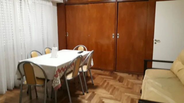 Departamentos, pisos y semipisos en Venta — Arenales 2172