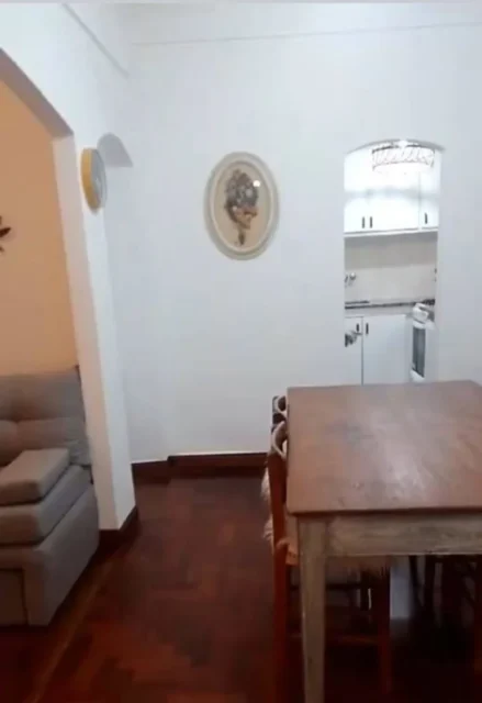 Departamentos, pisos y semipisos en Venta — Entre Ríos 2272