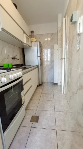 Departamentos, pisos y semipisos en Venta — Buenos Aires 2452