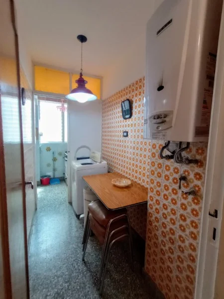 Departamentos, pisos y semipisos en Venta — Arenales 2396