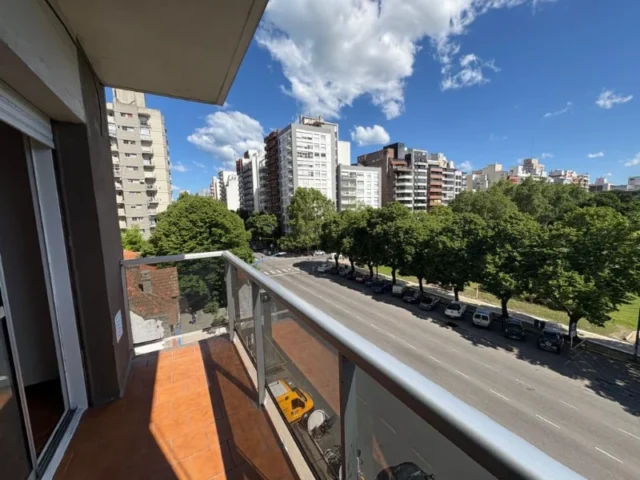 Departamentos, pisos y semipisos en Alquiler — Colon 2769