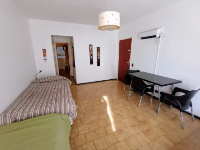 Departamentos, pisos y semipisos en Venta — Catamarca 900
