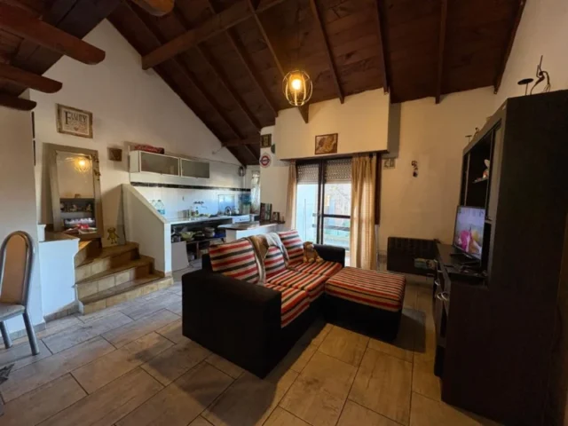 PH en Venta — Ituzaingo 5702