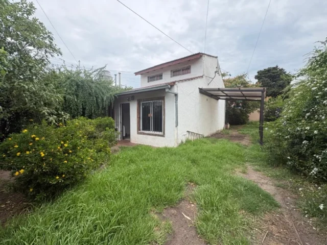 Casas, chalets en Alquiler — García Lorca 2100