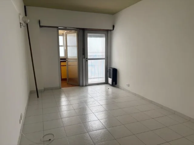 Departamentos, pisos y semipisos en Alquiler — Brown 1949
