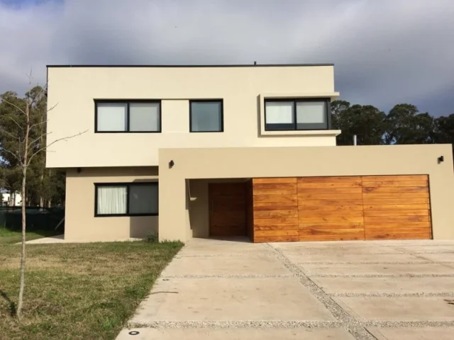 Casas, chalets en Venta — ARENAS DEL SUR