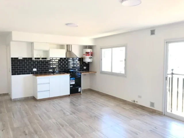 PH en Venta — BERMEJO 400