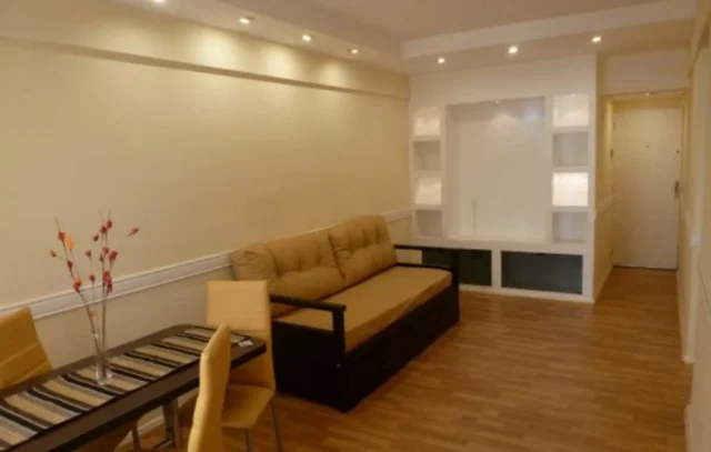 Departamentos, pisos y semipisos en Venta — MORENO 2500