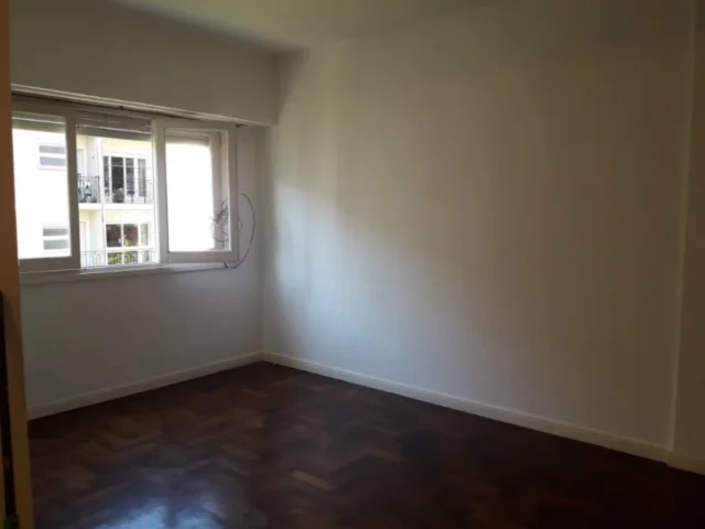 Departamentos, pisos y semipisos en Venta — CORRIENTES 2300