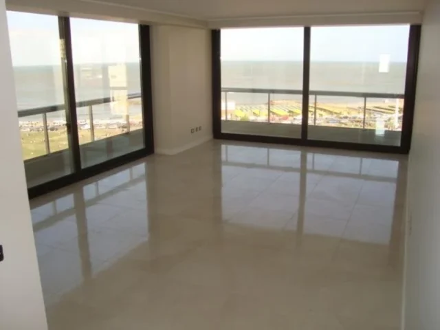 Departamentos, pisos y semipisos en Venta — CATAMARCA 900