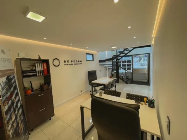 Oficinas en Venta — DIAGONAL ALBERDI 2300