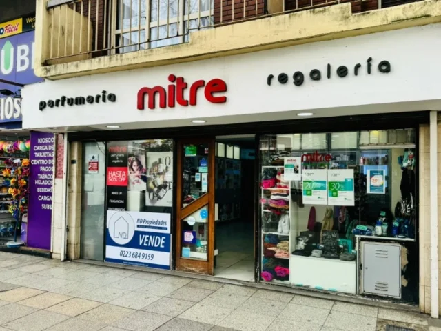 Locales en Venta — AV COLON 2600