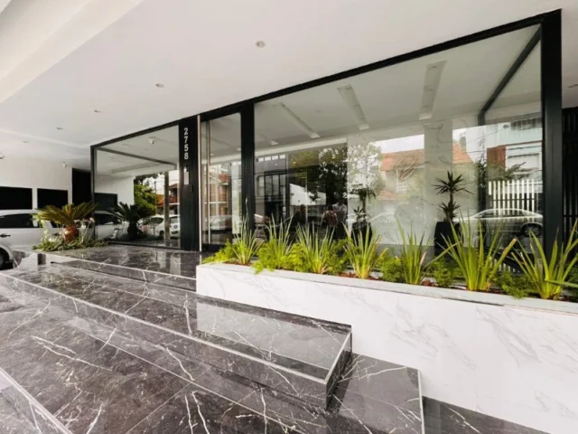Departamentos, pisos y semipisos en Venta — LAMADRID 2700