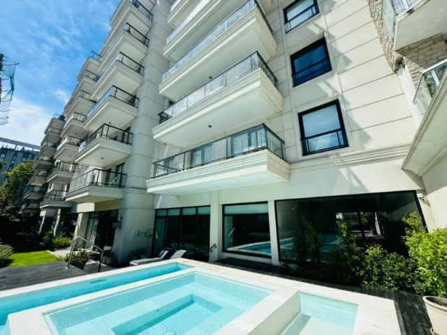 Departamentos, pisos y semipisos en Venta — SARMIENTO 3200