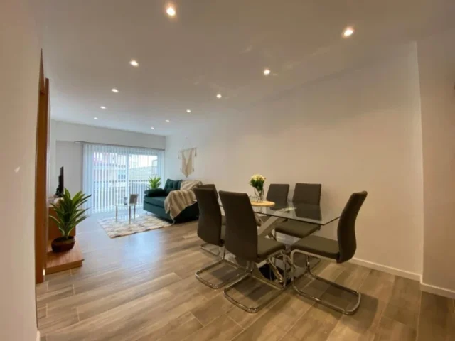 Departamentos, pisos y semipisos en Venta — BROWN 2100