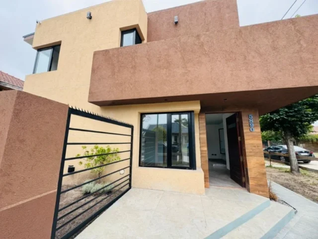 Dúplex en Venta — STROBEL 5800