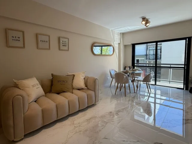 Departamentos, pisos y semipisos en Venta — ALSINA 2300