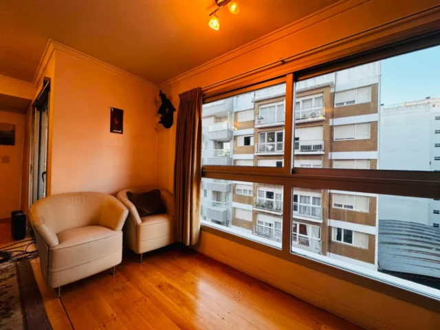 Departamentos, pisos y semipisos en Alquiler — BROWN 2500