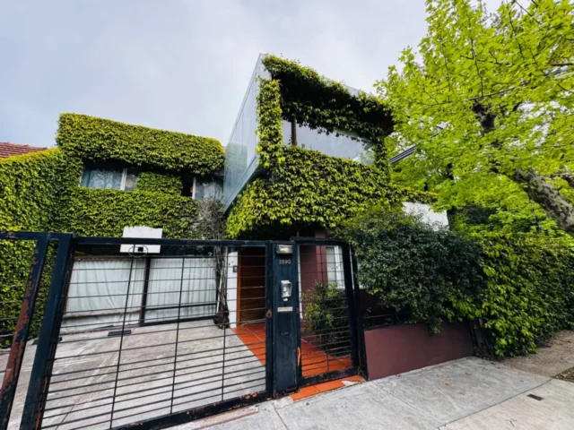 Casas, chalets en Venta — MATHEU 3900