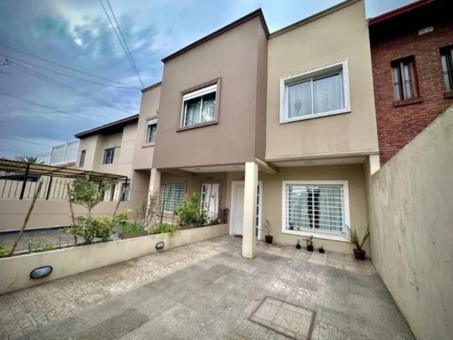 Dúplex en Venta — Berutti 4945