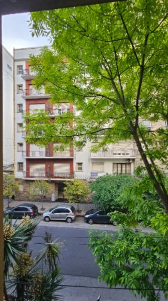 Departamentos, pisos y semipisos en Venta — Corrientes 2200