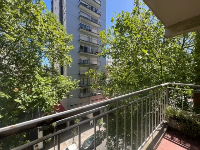 Departamentos, pisos y semipisos en Venta — Falucho 2500