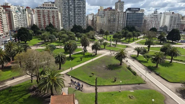Departamentos, pisos y semipisos en Venta — Arenales 2100
